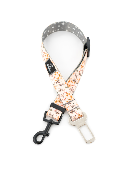 Dog seatbelt - standard car seatbelt slot