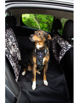 Dengu 2/3 car seat cover for dog WestWOOF story